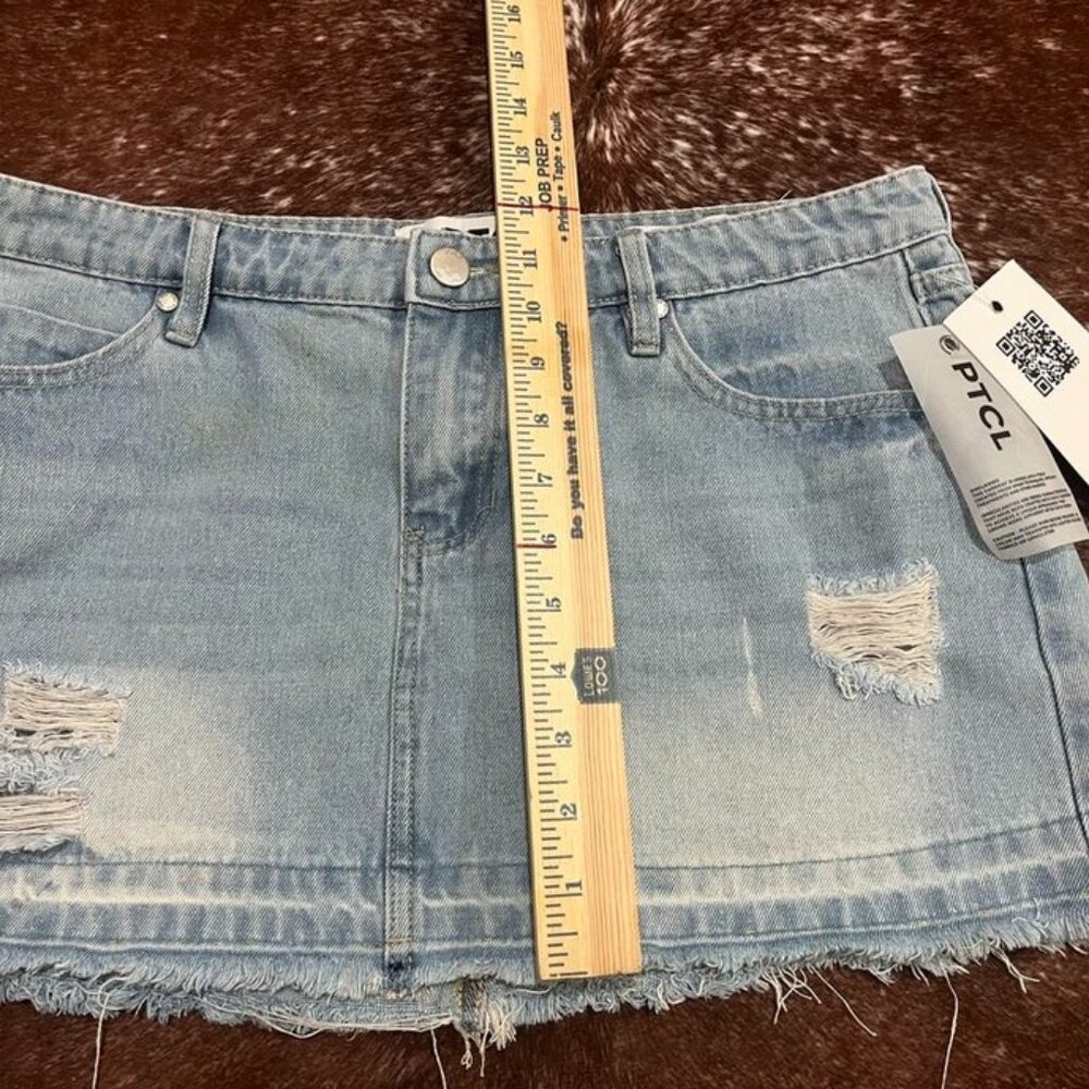 PTCL Distressed Frayed Hem Denim Mini Skirt Light Wash Blue L NWT - Picture 15 of 16